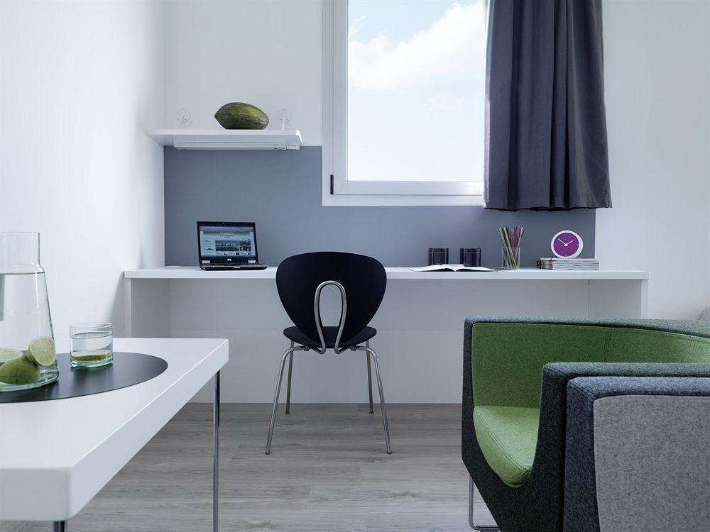 Residencia Melon District Marina 호텔 바르셀로나 외부 사진