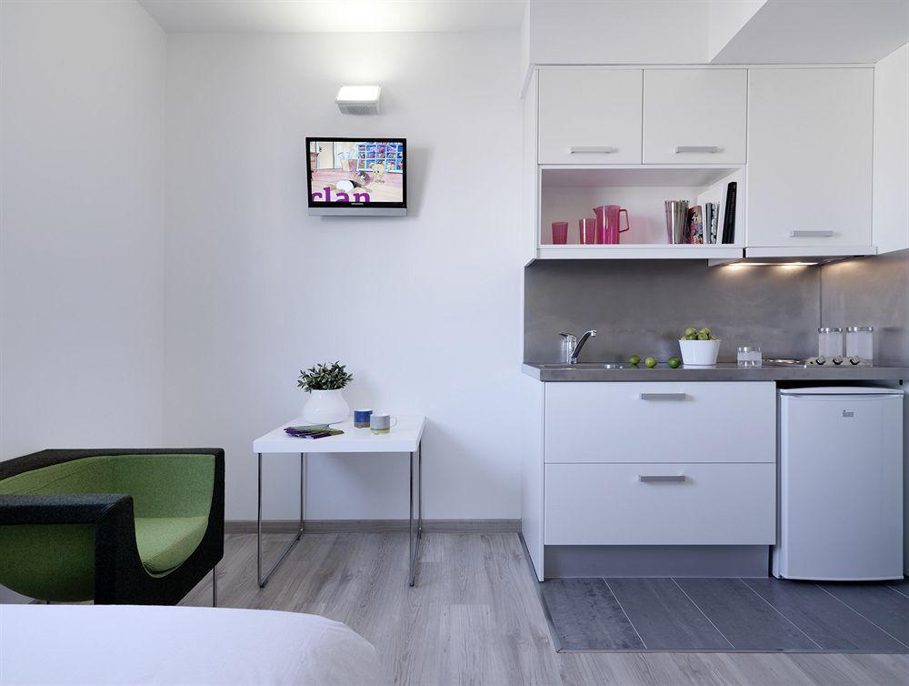 Residencia Melon District Marina 호텔 바르셀로나 외부 사진